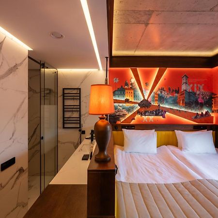 !Fest Hotel Rynok Square 리비프 외부 사진