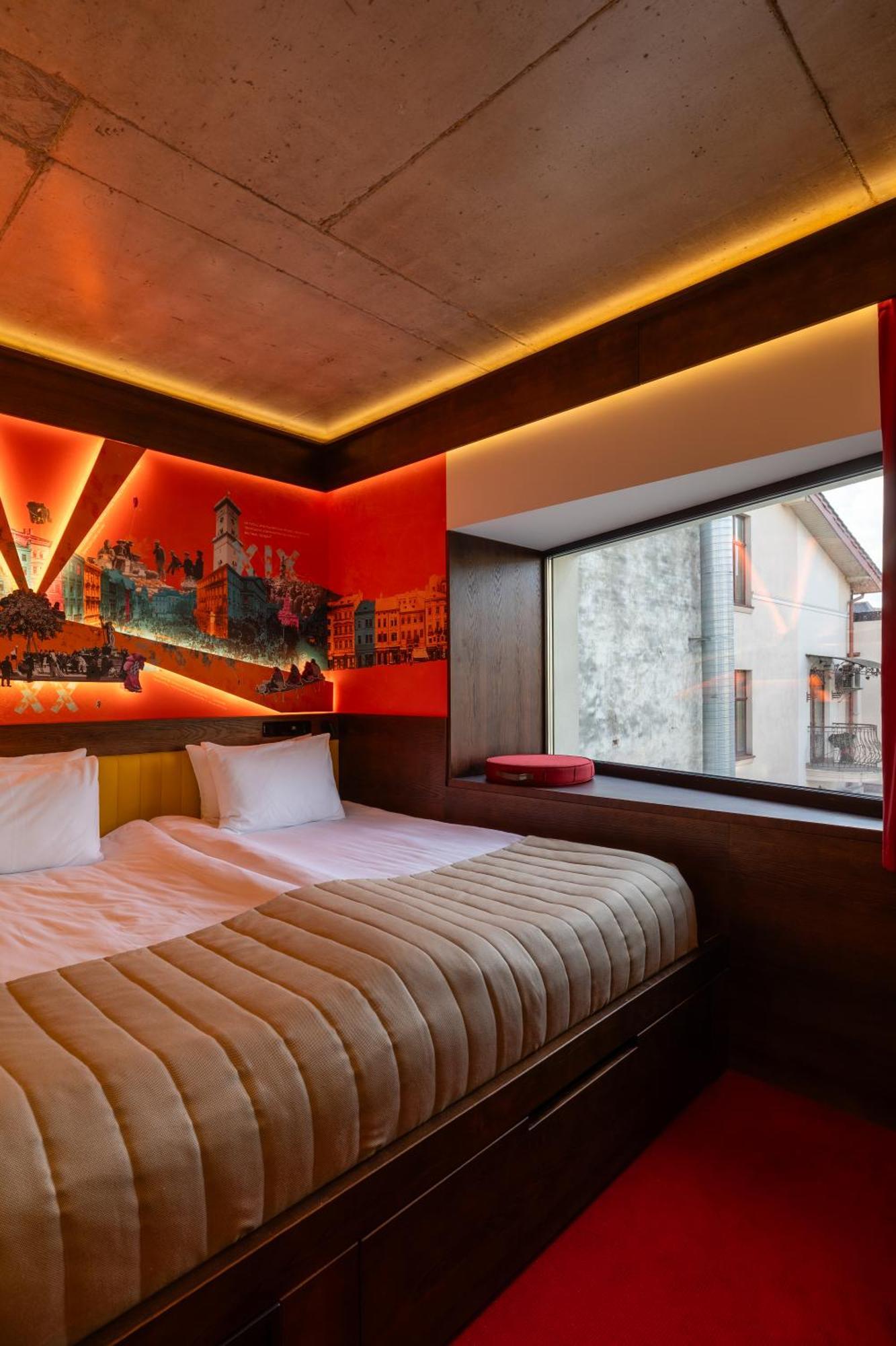 !Fest Hotel Rynok Square 리비프 외부 사진
