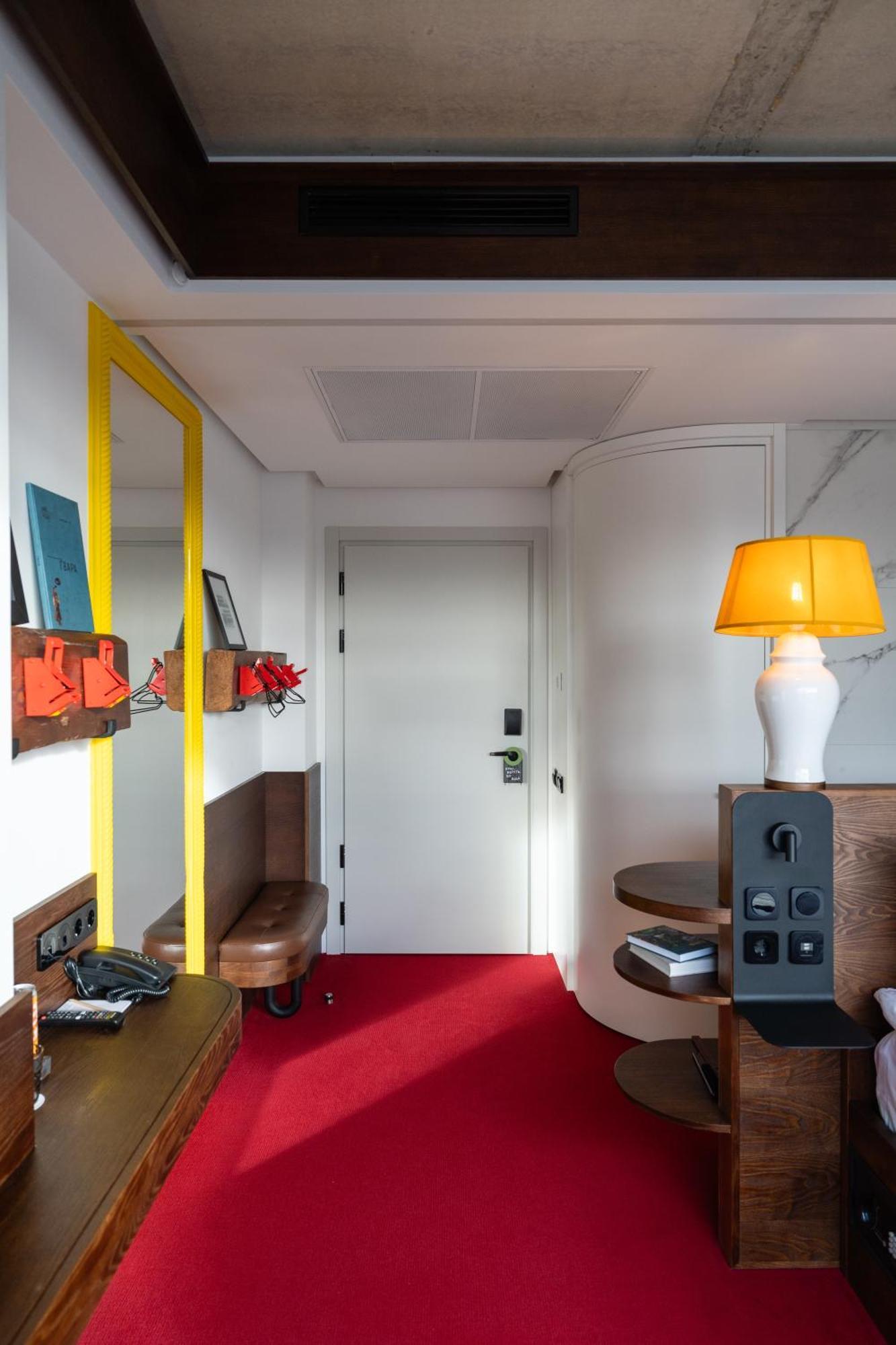!Fest Hotel Rynok Square 리비프 외부 사진